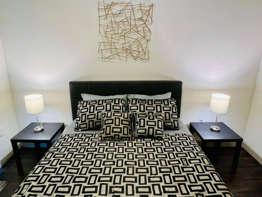 Apto 1 Bed - Kitchen - Free Parking Lejlighed Houston Eksteriør billede