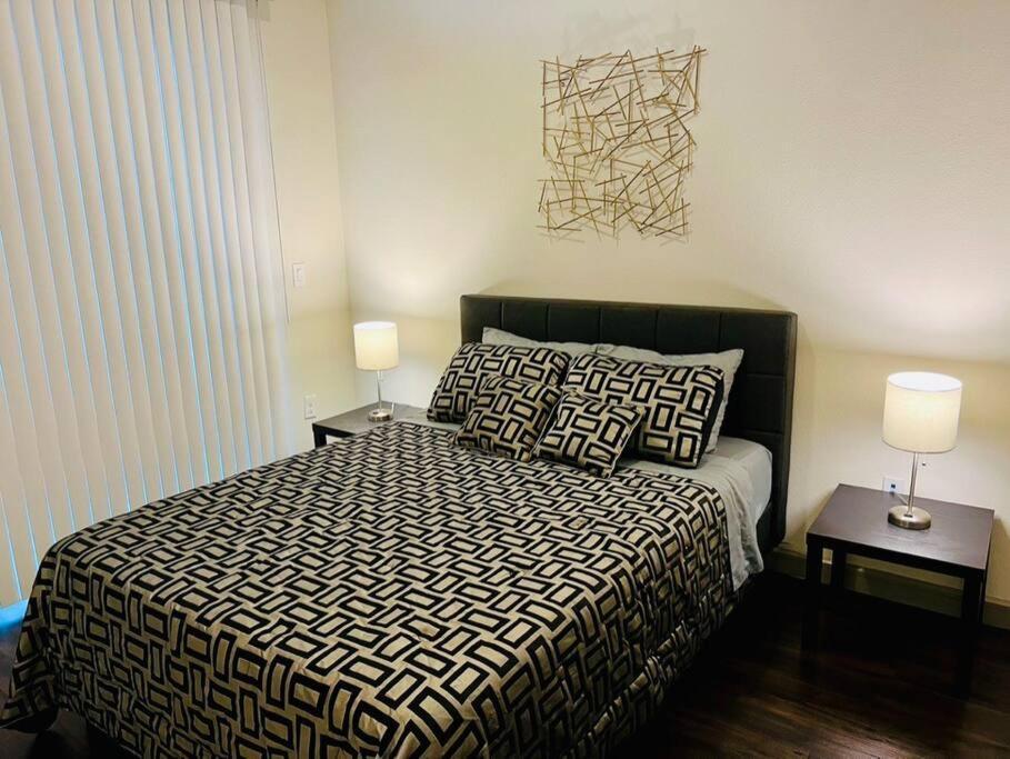 Apto 1 Bed - Kitchen - Free Parking Lejlighed Houston Eksteriør billede